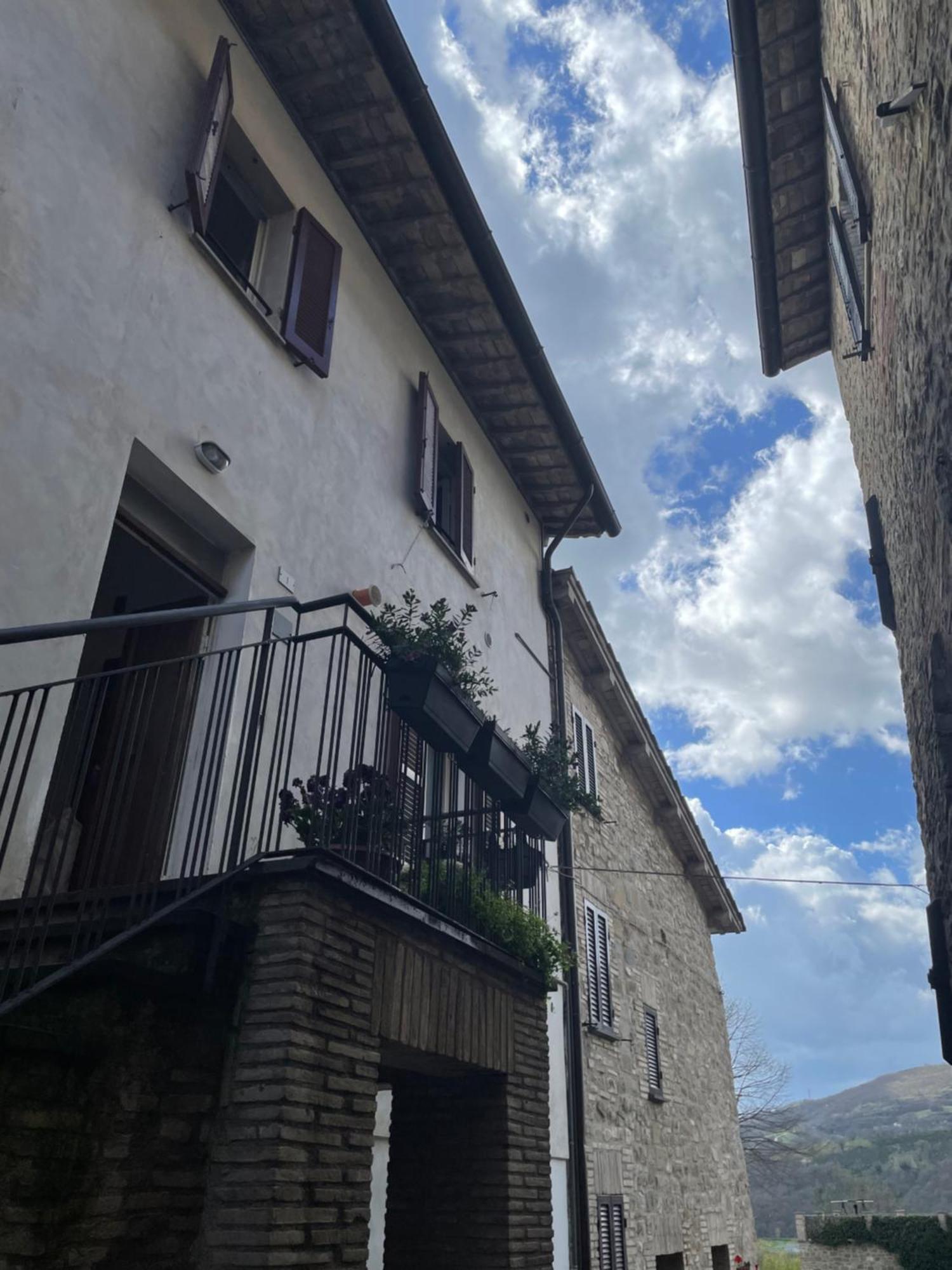 Locanda Francescana Valfabbrica Luaran gambar